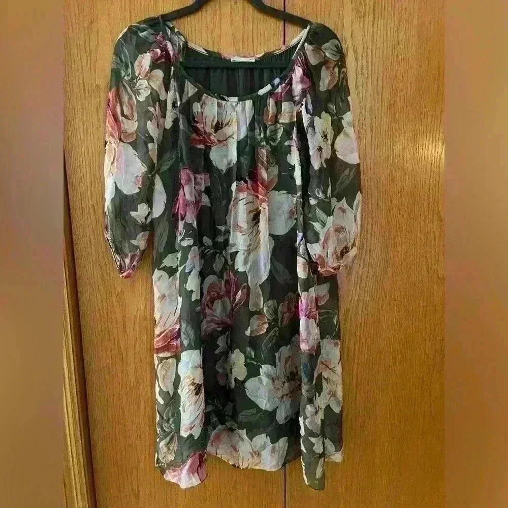 Bellambia-Olive Floral Flowy Shift Dress M